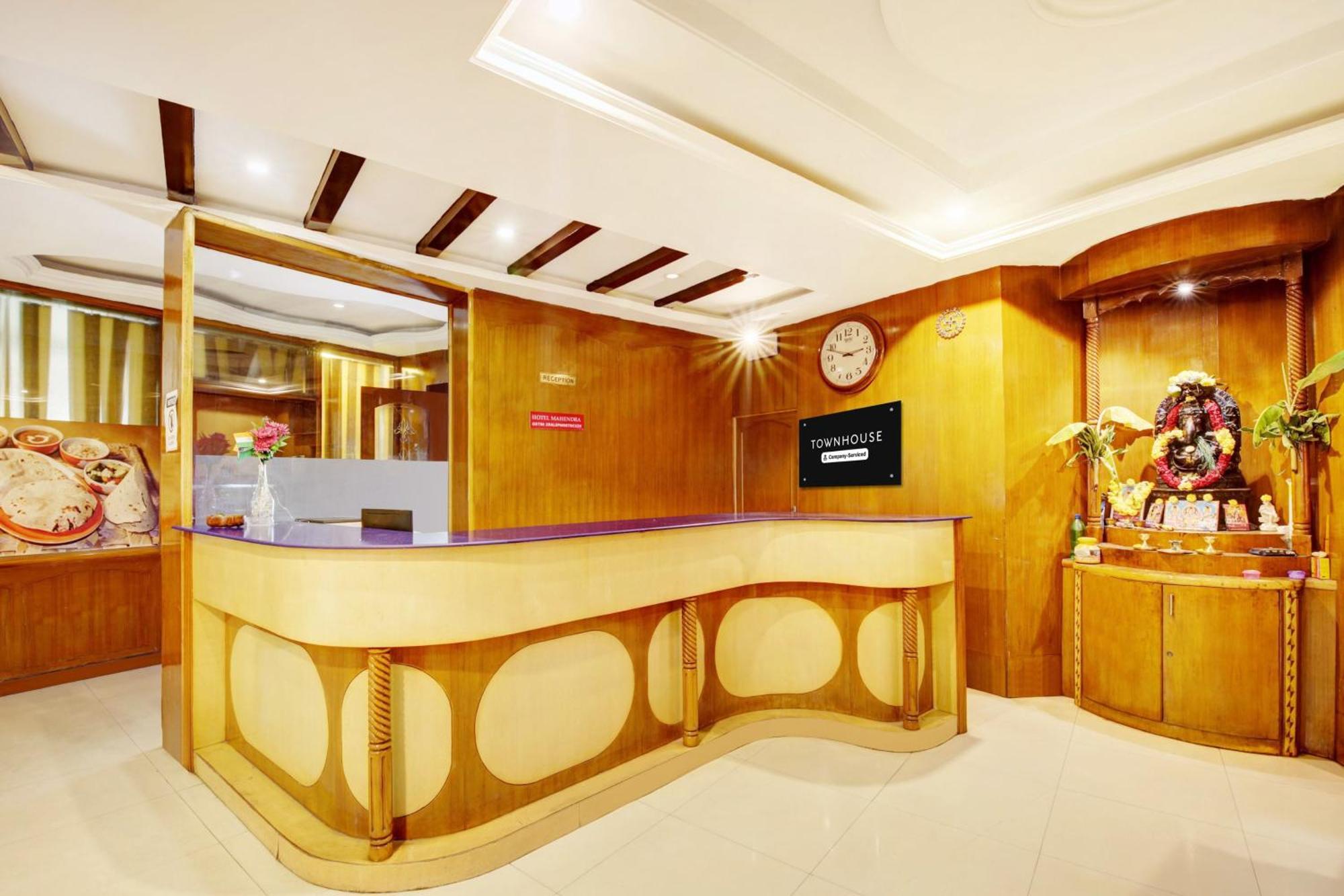 Super Townhouse Mysore City Centre Formerly Hotel Mahendra Екстер'єр фото
